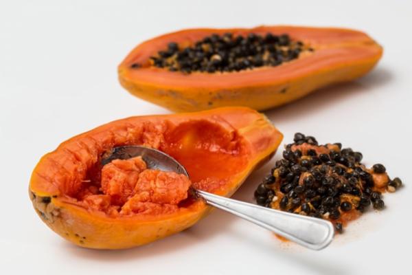 Чем полезна папайя: 5 полезных свойств
