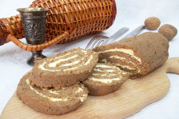 Печеночный рулет с маслом Печеночный рулет с маслом