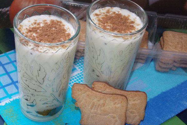 Ласси с бананом и киви Ласси с бананом и киви