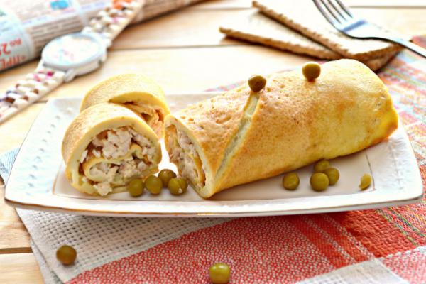 Яичный рулет с начинкой Яичный рулет с начинкой