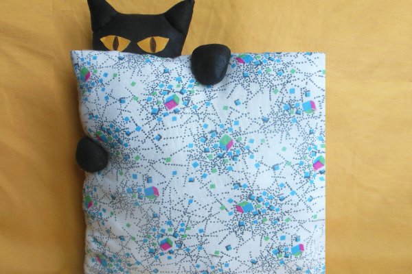 Шьем подушку «Найди кота» Шьем подушку «Найди кота»