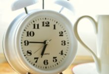 Как погладить одежду без утюга Как погладить одежду без утюга