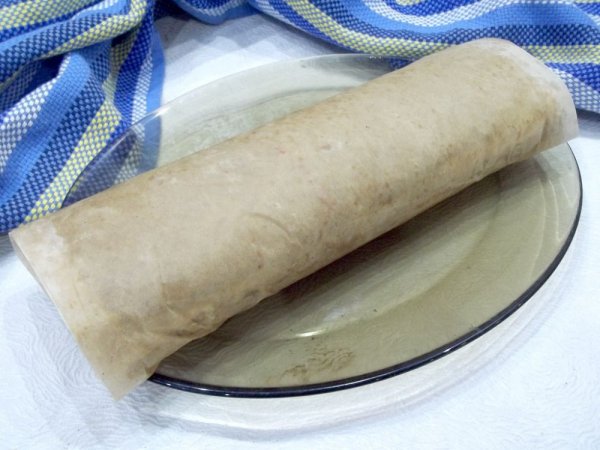 Печеночный рулет с маслом