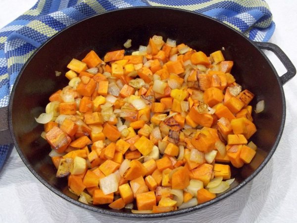 Печеночный рулет с маслом