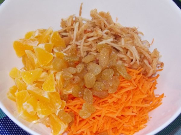 Салат морковь с изюмом как в детском саду